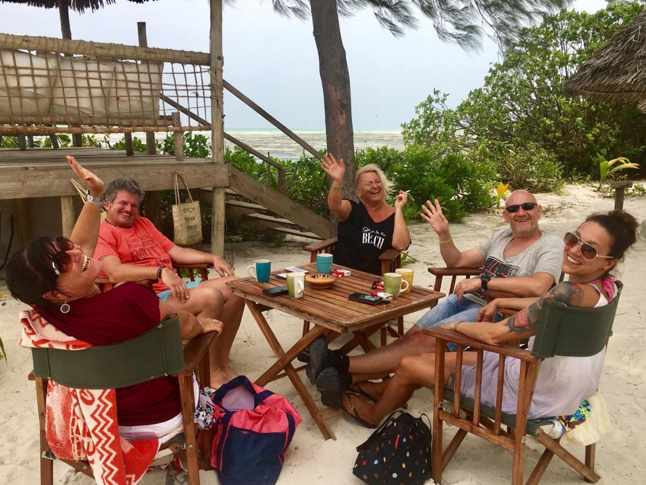 Driftwood Beach Lodge 잠비아니 외부 사진